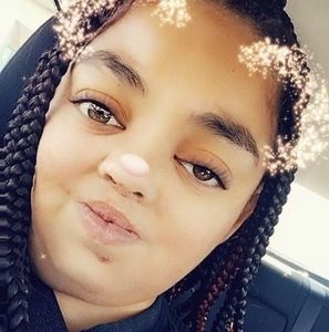 Meet your Posher, Janelle